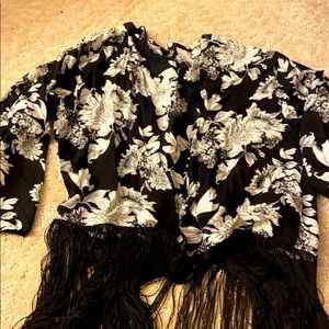 Floral printed kimono